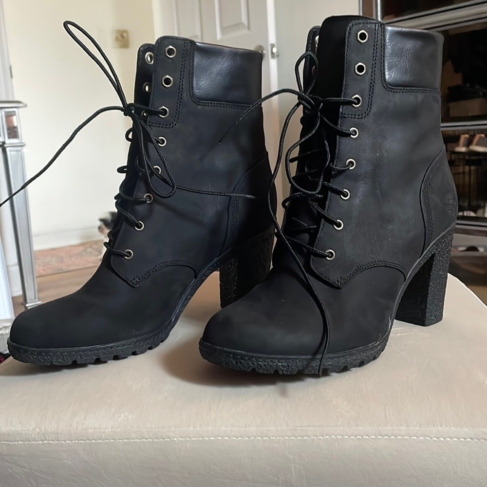 Timberland Glancy - lightly worn size 8.5